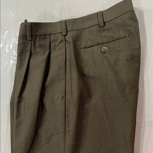 AXIST ESSENTIALS. Classic Olive Dress Pants for Men